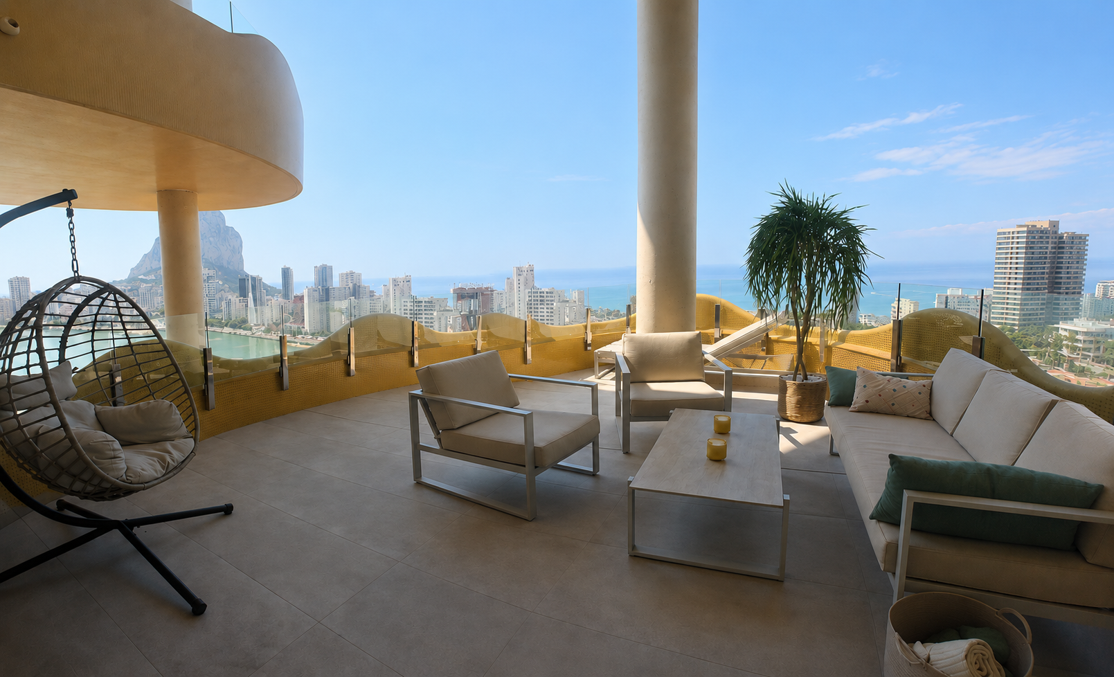 Widok z balkonu apartamentu Gold w Calpe